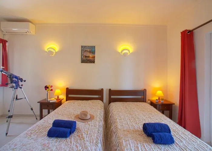 Vista By Interhome ヴィラ Cortes